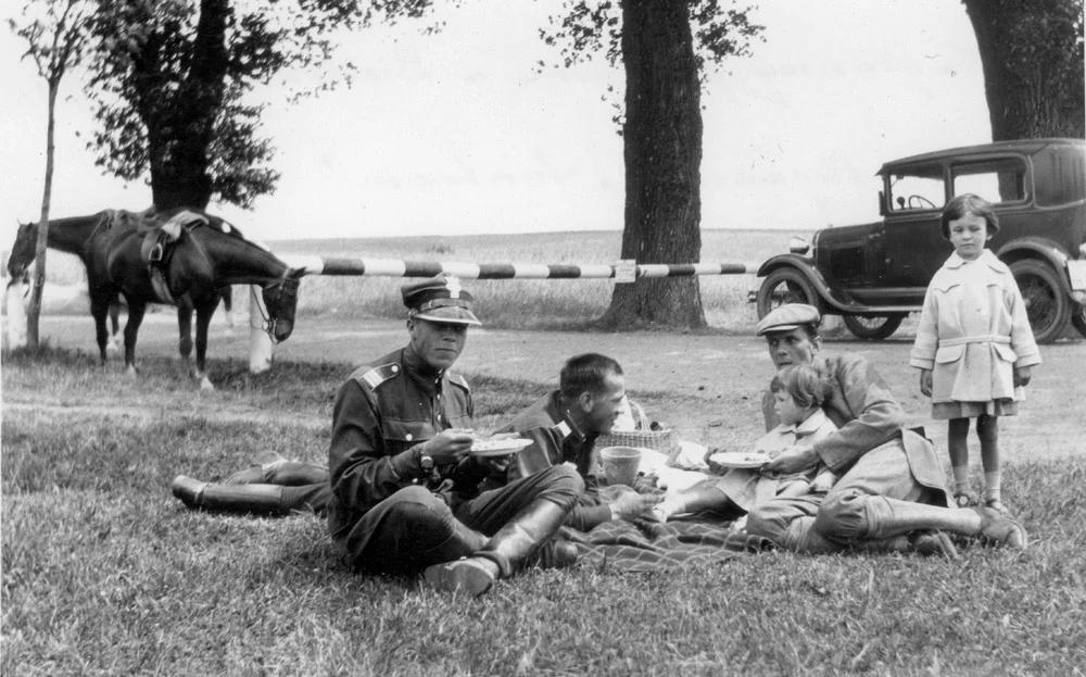 The wedding of Adam Czartoryski and Jadwiga Stadnicka, Nawojowa, 24th June 1937